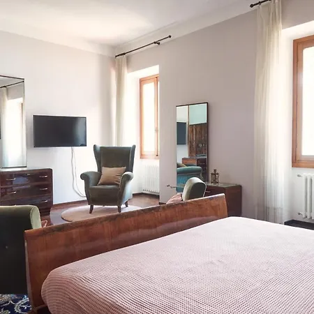 - Esperienza In Centro Storico 