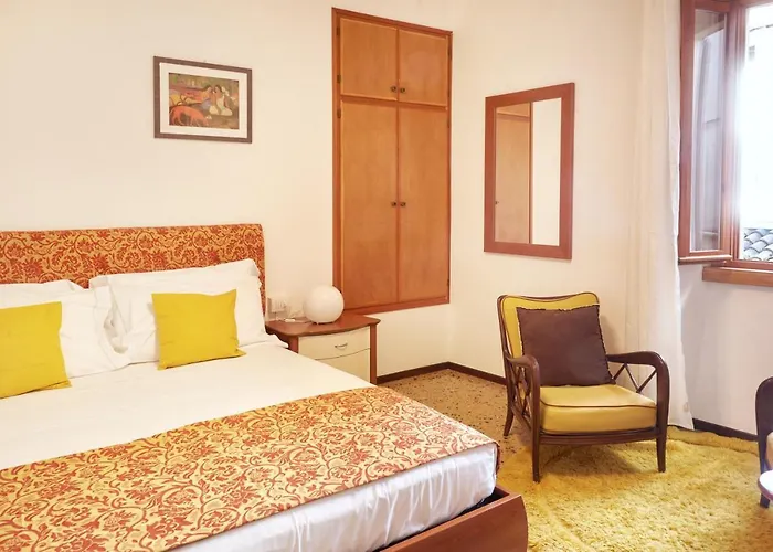 - Esperienza In Centro Storico 